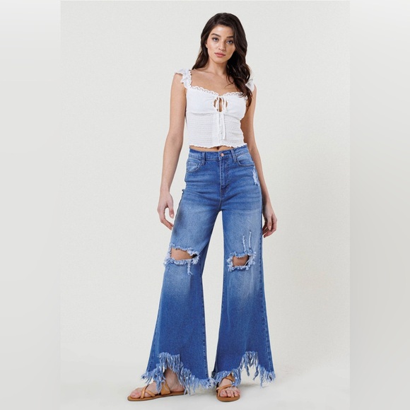 Vibrant Miu Want it Bad Fringe Distressed High Rise Wide Leg Jeans, size 27 - Picture 1 of 9